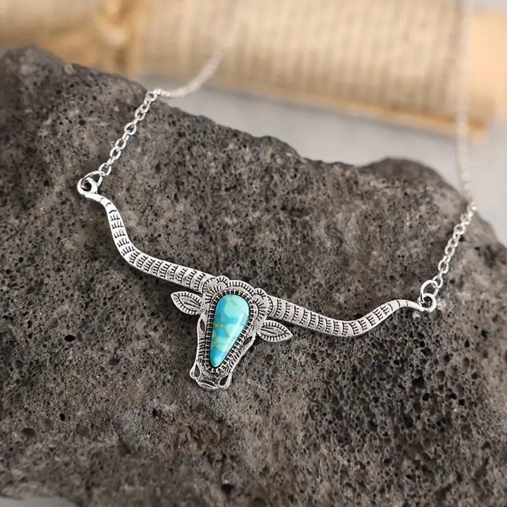 NWT Turquoise Longhorn Bull Head Boho Necklace - Picture 10 of 12